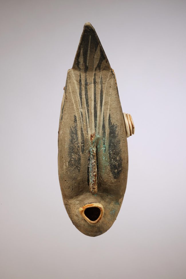 #26 - 14 x 5 ¼ x 4 inches