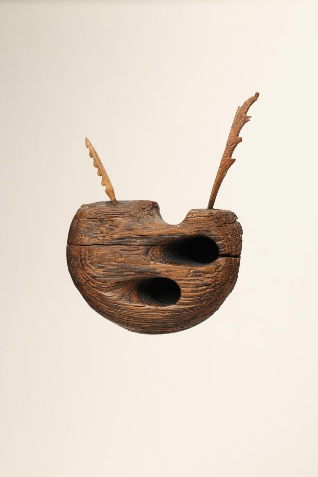 #17 - 10 ½ x 9 x 2 1/4 inches