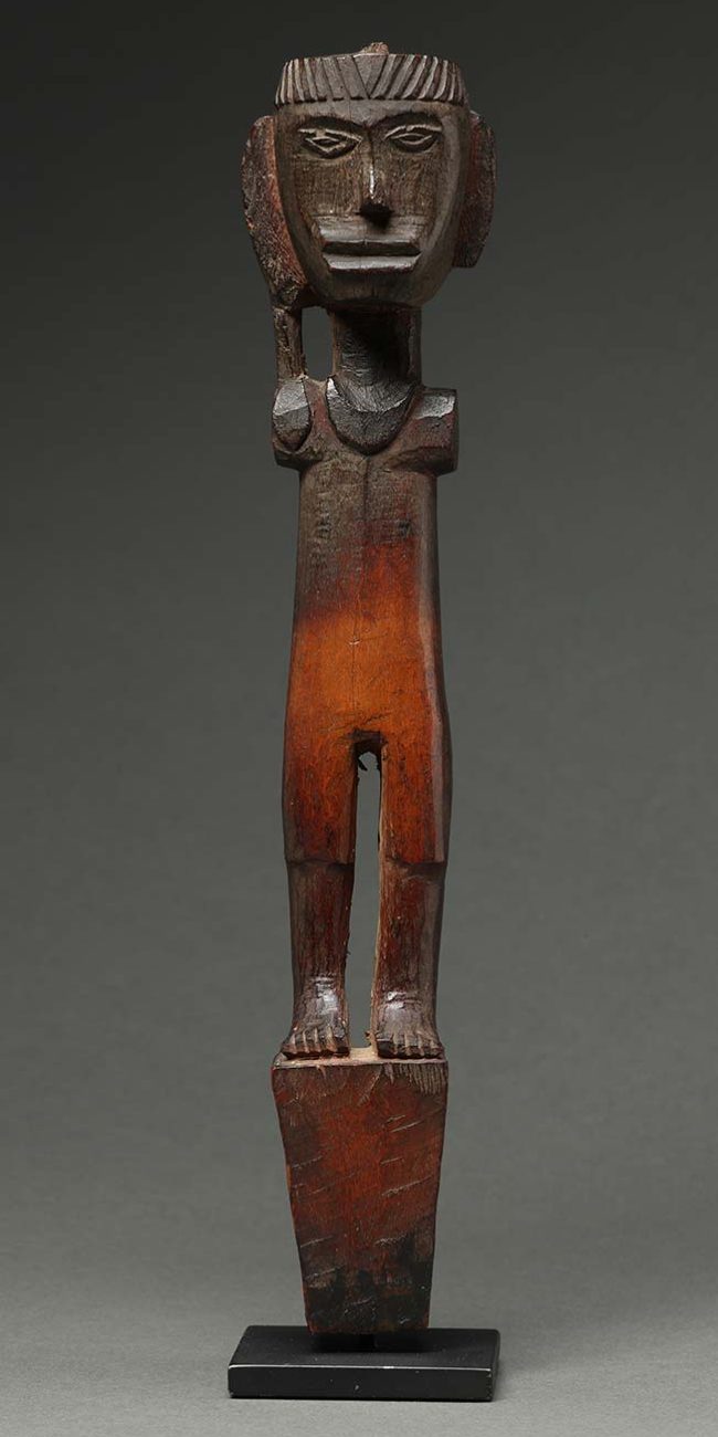 Nias Figure Adu Nuwu with Legs